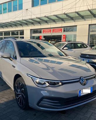 VOLKSWAGEN Golf Variant 2.0 TDI 150 CV DSG SCR S
