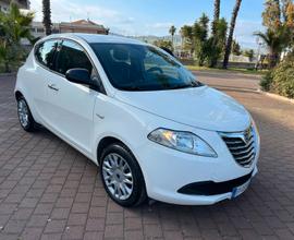 Lancia Ypsilon 1.3 MJT 16V 95 CV 5 porte S&S Gold