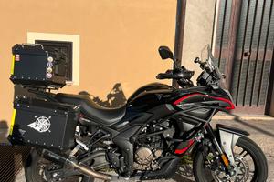 Voge valico 300 ds - 2022