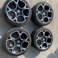Cerchi e gomme da 18 vw golf 7 7.5 8 con gomme