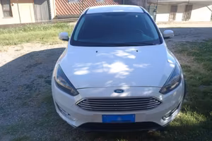FORD FOCUS TITANIUM GPL