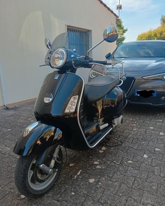 Vespa GTS 250 ie