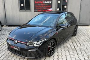 VOLKSWAGEN GOLF 8 GTI 245 CV TETTO APRIBILE 2021