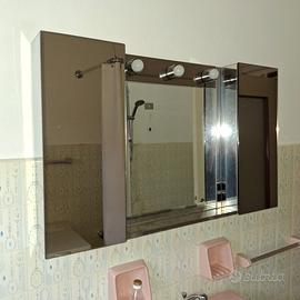 SPECCHIERA BAGNO
