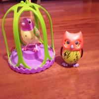 Uccellino con gabbietta parlante