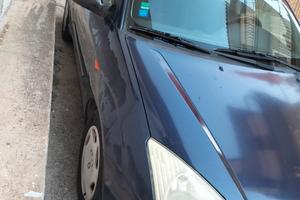  auto station wagon Ford focus 1800