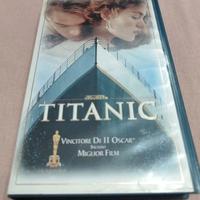 PRL VIDEOCASSETTA VHS TITANIC  J.CAMERON DI CAPRIO