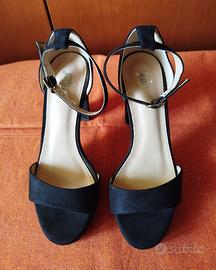 Sandalo scamosciato Jaja