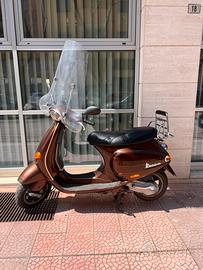 Vespa 125
