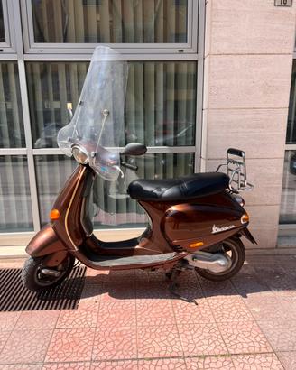 Vespa 125