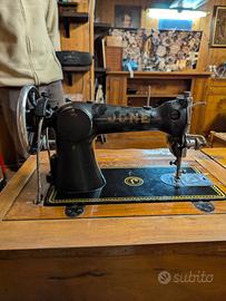 MACCHINA DA CUCIRE JONE VINTAGE CON MOBILE