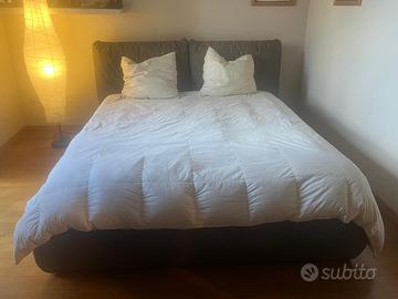 Letto Matrimoniale King Size 190x220 con Testiera