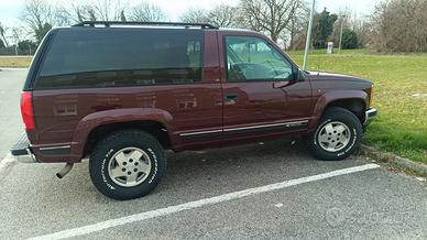 Chevrolet Tahoe 1995 5700v8 5 posti 