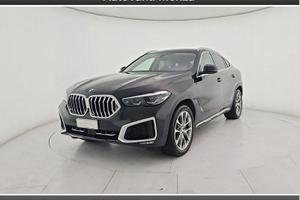 BMW X6 xdrive30d mhev 48V xLine auto