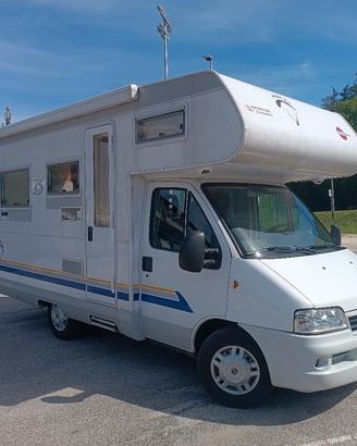 Camper Burstner mansardato 