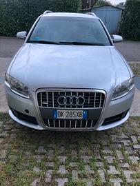 Audi A4 Avant 2.0 TDI S-line Automatica 140cv