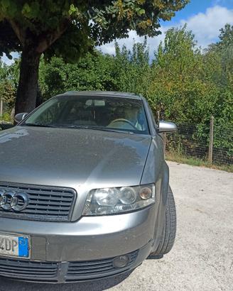audi A4 avant quattro 