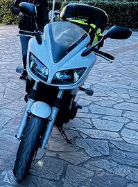 Yamaha FZS 600 Fazer 2003
