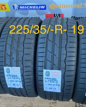 GOMME USATE 235/35/19 dot recenti