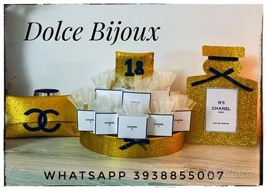 Torta porta bomboniere .chanel. Personalizzata