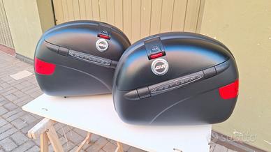 2 Borse rigide laterali moto - Givi E41NN Keyless