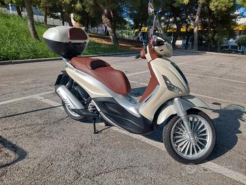 Piaggio Beverly 300 ie