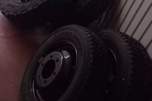 ruote da offroad fuoristrada con cerchi iveco 