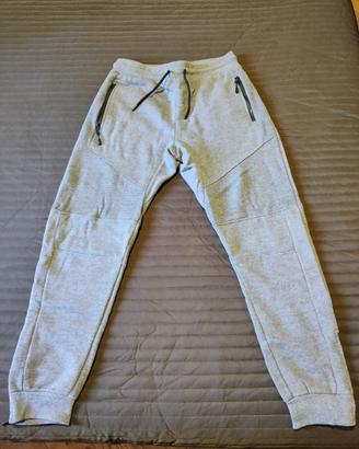 Pantaloni tuta Bershka taglia M