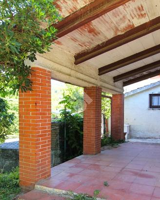CASA INDIPENDENTE A STRONCONE