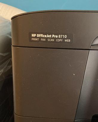 stampante HP Officejet Pro 8710 multifunzioni