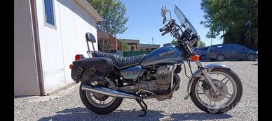 GUZZI V35C   DA VETRINA