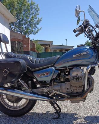 GUZZI V35C   DA VETRINA