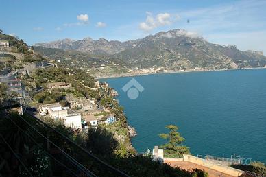 2 LOCALI A RAVELLO