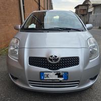 Toyota Yaris 1.3 5 porte M-MT Sol
