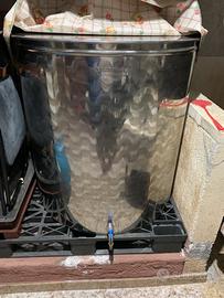 Attrezzatura per vino