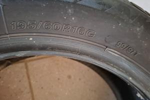 Cerchi e gomme 195/60R16C
