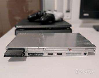 Console  PlayStation 2 Slim