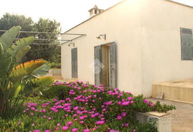 VILLA SINGOLA A CAROVIGNO