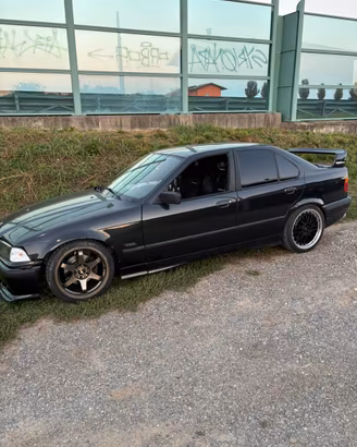 Bmw e36 325i