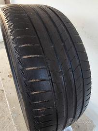 gomma Bridgestone 225/45 r 17