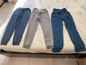3 Pantaloni jeans e tuta premaman usati