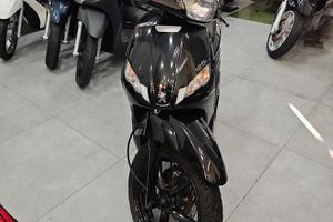 Peugeot tweet 125 2021