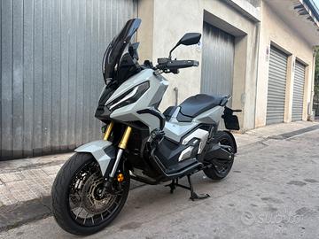 Honda X adv 750