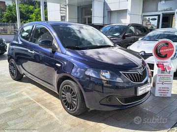 LANCIA Ypsilon 1.2 69 CV 5p. GPL Ecochic Silver