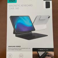 Cover tastiera magnetica ESR iPad Pro 11