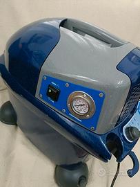 Aspirapolvere con generatore di vapore Polti