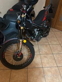 Trial Montesa 301. 4 t. Del 2020 mai usato. Km 500