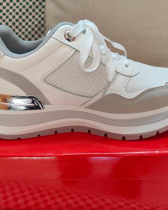 Sneakers LAURA BIAGIOTTI Donna numero 37 NUOVE 