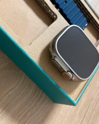 Apple Watch Ultra (GPS + Cellular, 49mm)
