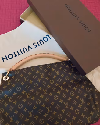 ARTSY MM LOUIS VUITTON